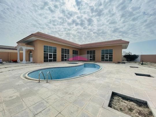 LUXURY 3 BEDROOM VILLA - MAJLIS - PVT POOL