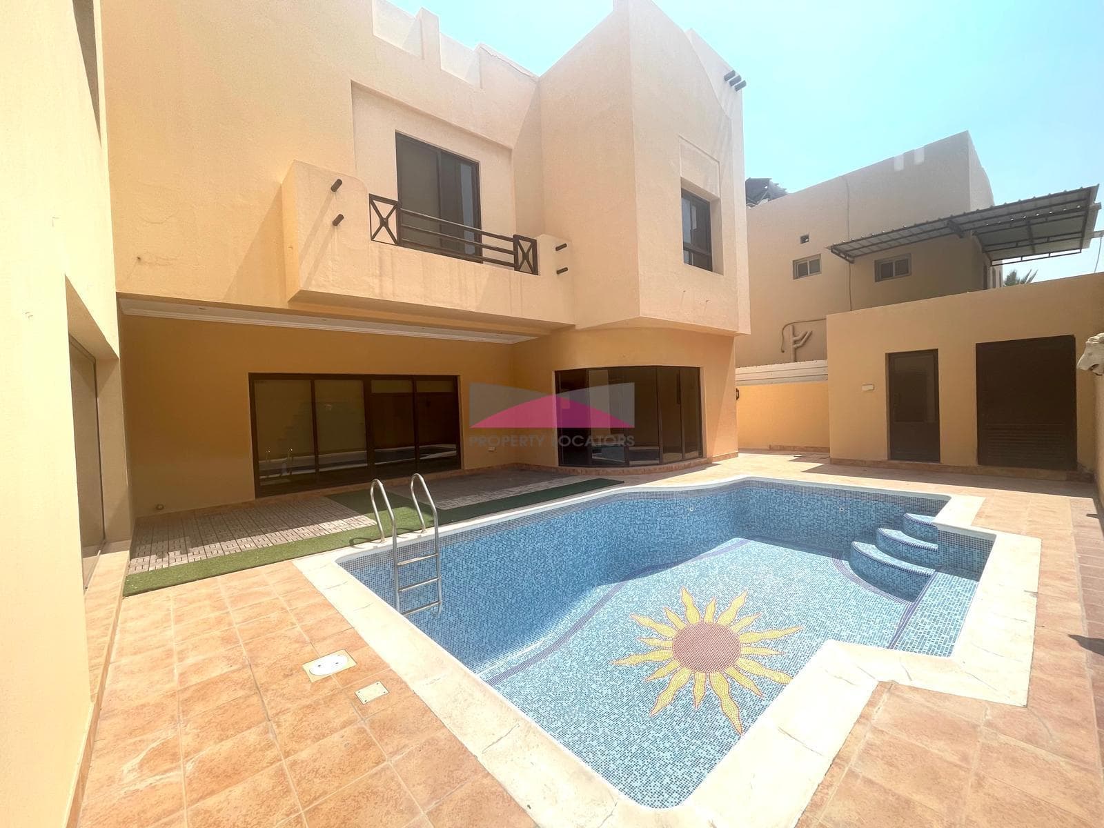 WELL MAINTAINED SPACIOUS VILLA PRIVATE POOL