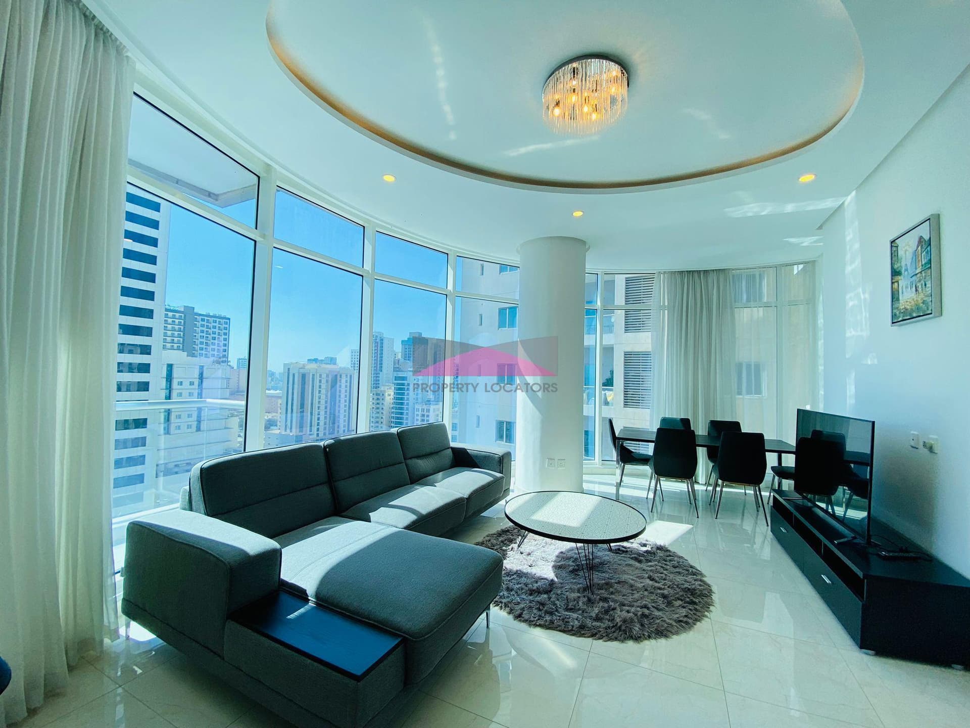 NATURAL LIGHT | PANORAMIC CITY VIEW