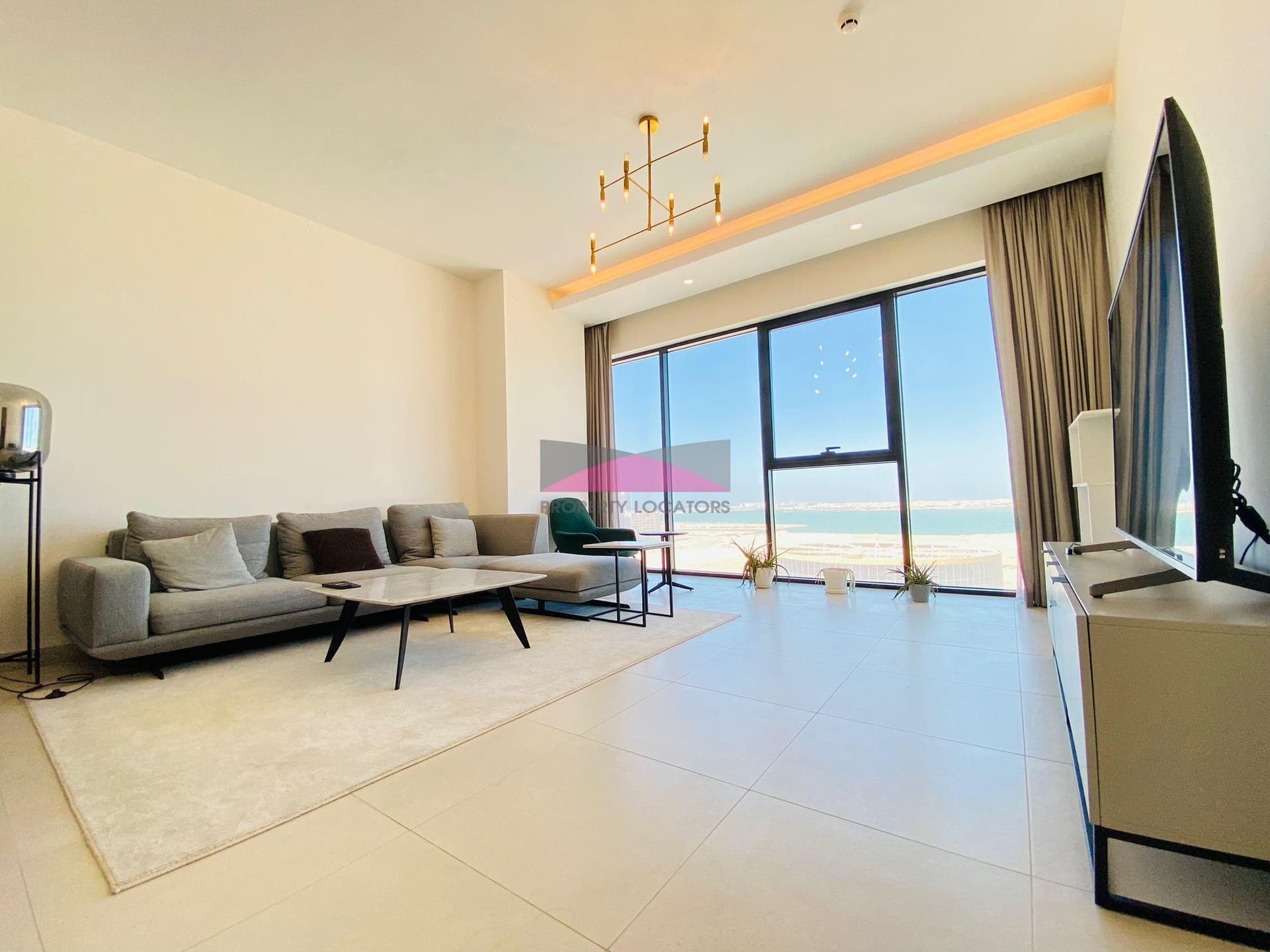 MODERN|SUNNY LIVING AREA | 2BEDROOM | 2BATHROOM