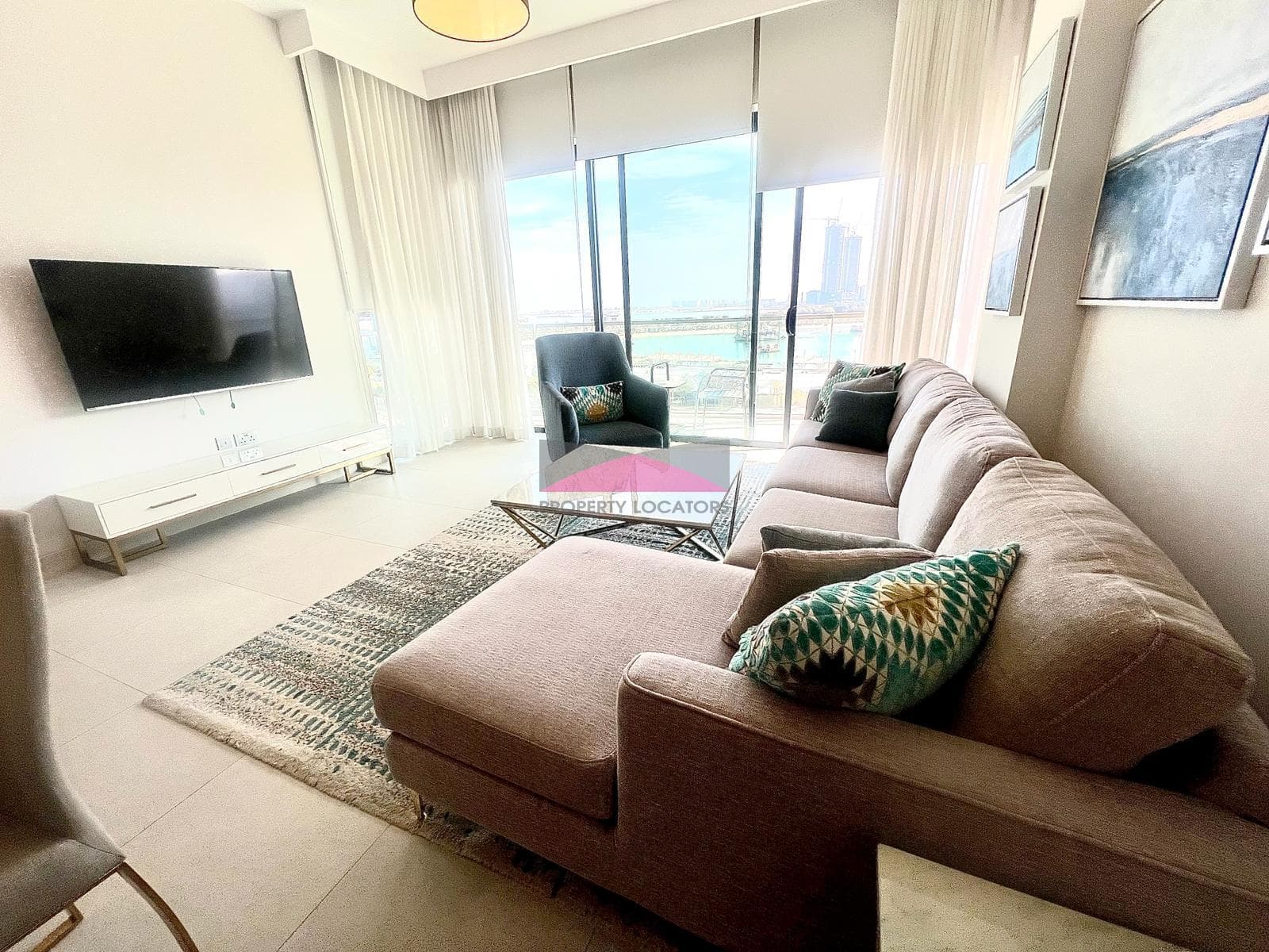 SPACIOUS - BALCONY - SEA VIEW - FACILITES.