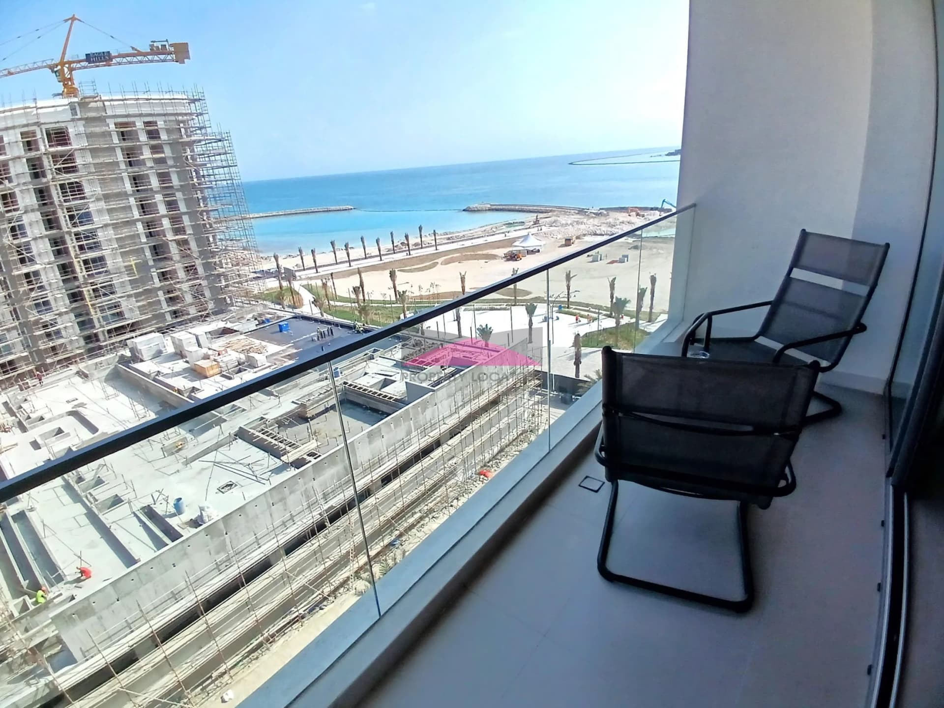 BALCONY | BEACH ACCESS | PARTIAL SEA VIEW