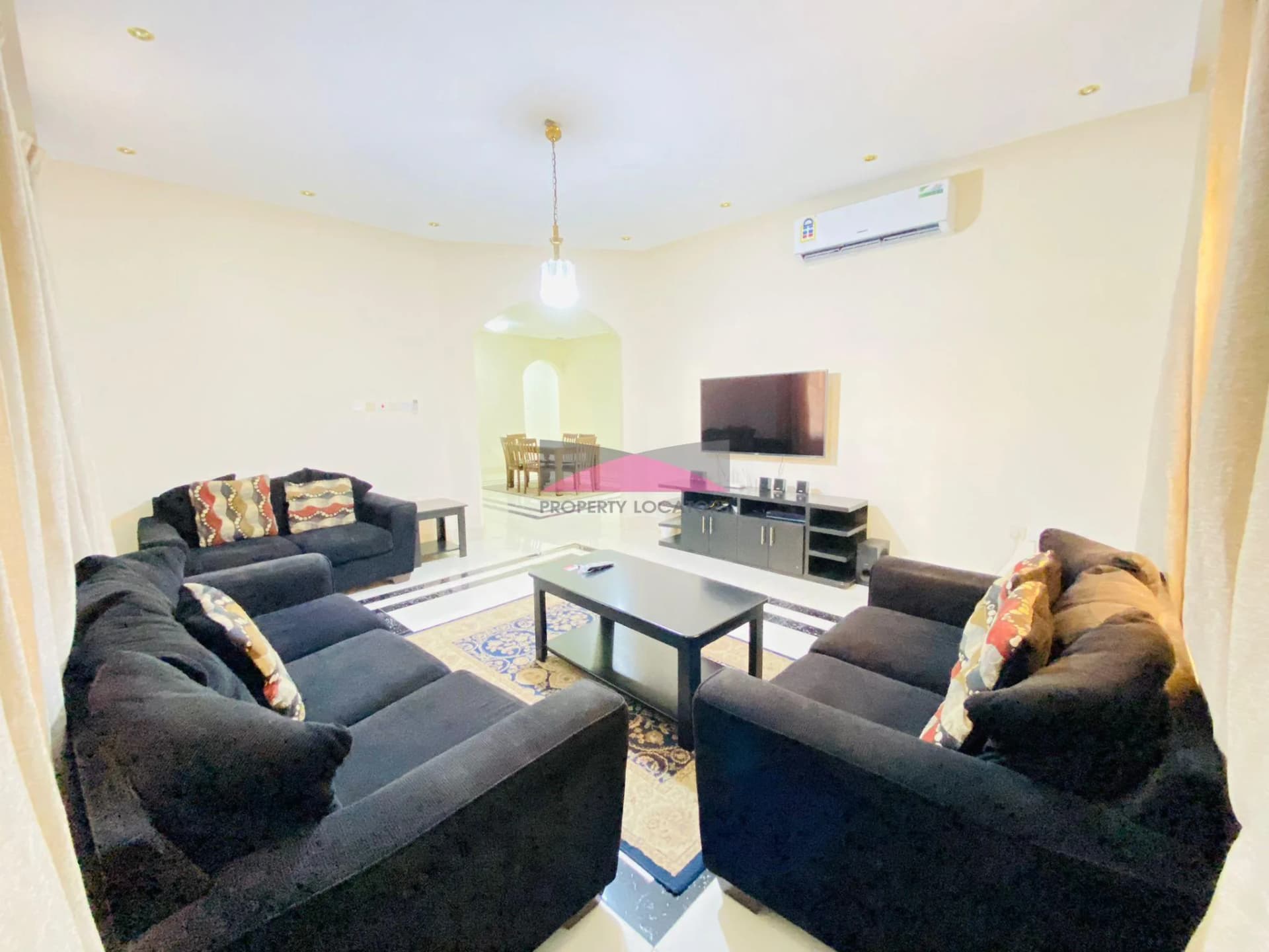 SPACIOUS FAMILY BUILDING | GREAT PRICE