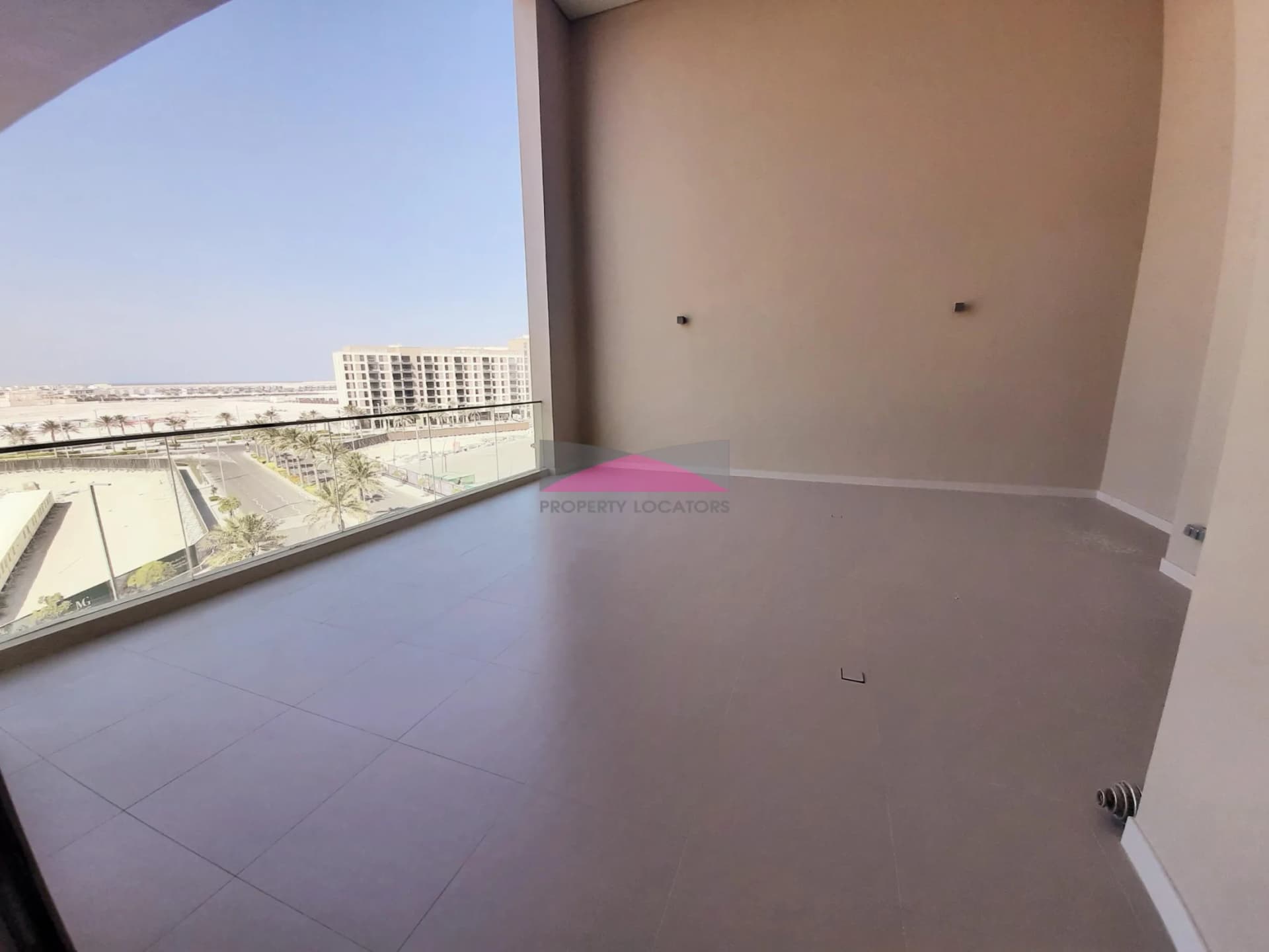 LARGE BALCONY/SPACIOUS/CITY AND MARASSI MALL VIEW