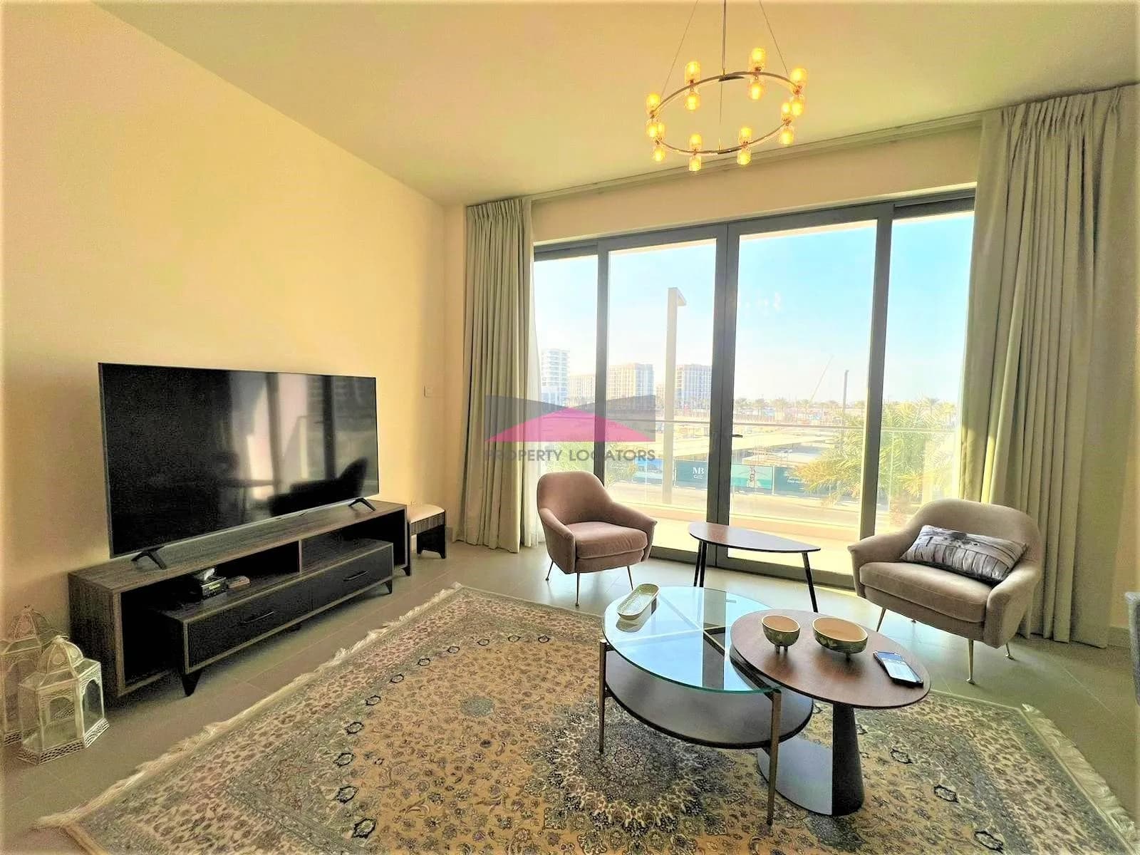BEACH LIVING| STUNNING VIEWS | UNIQUE LIFESTYLE