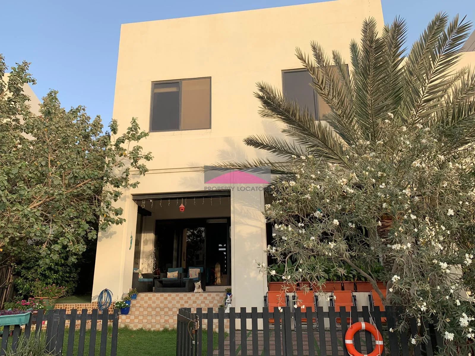 A FANTASTIC NEW LISTING IN FLOATING CITY