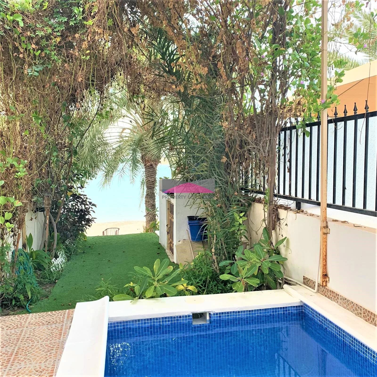 CONTEMPORARY BEACH HOUSE║PRIVATE POOL║SPACIOUS