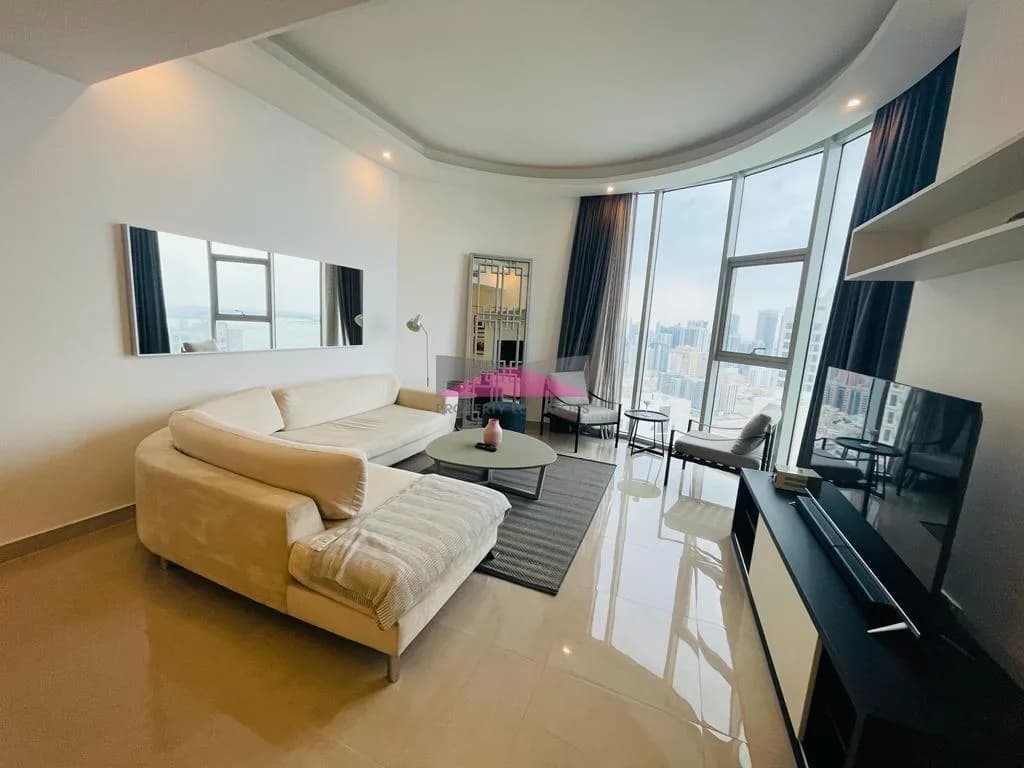LUXURIOUS HOME WITH SEA AND CITY VIEW