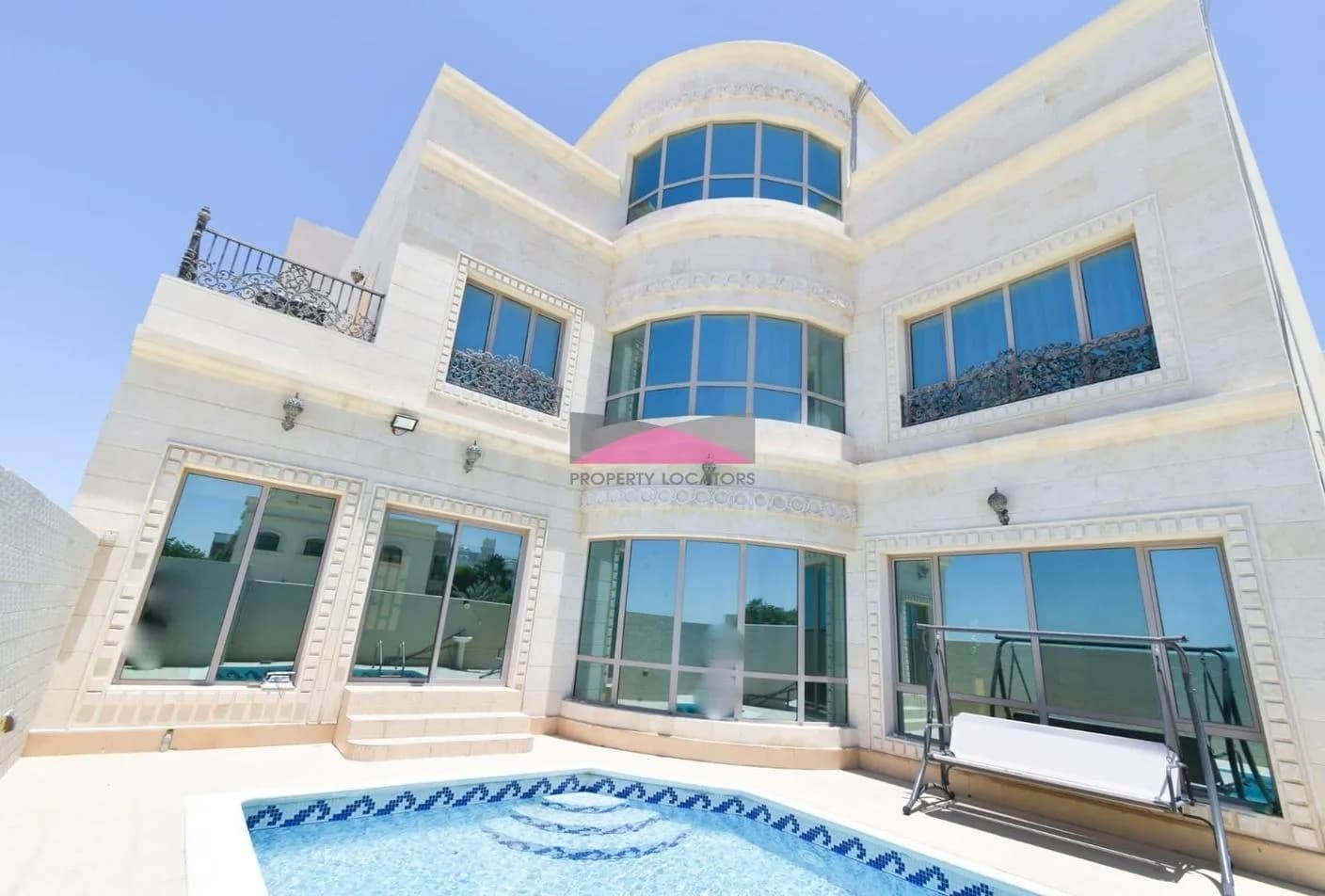 CONTEMPORARY - SEA VIEW - ELEVATOR - SPACIOUS