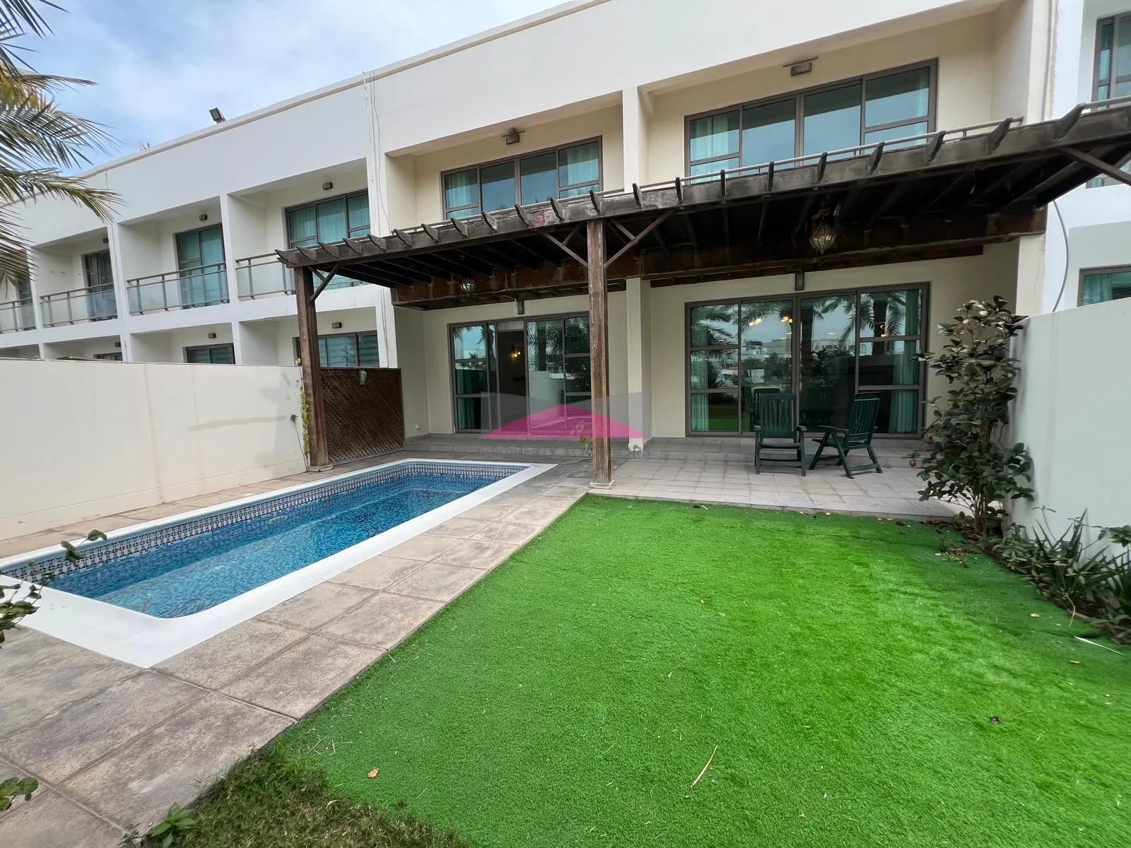 BEACH FRONT VILLA - PRIVATE POOL - GARDEN