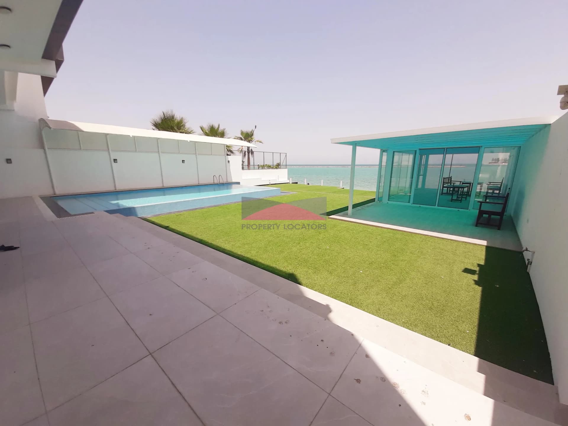 SANDY BEACH/BEST LOCATION/PRIVATE POOL/SEA VIEW