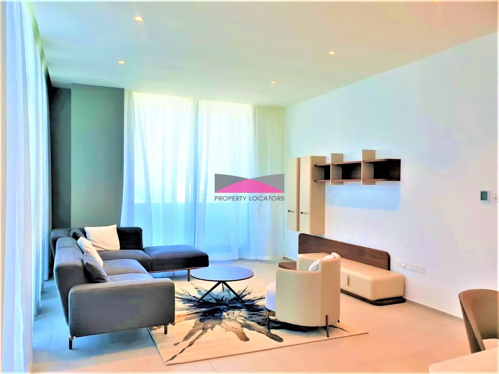 CONTEMPORARY LUXURY APARMENT-BALCONY SEEF