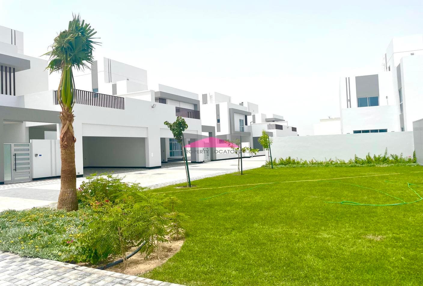 BRAND NEW COMPOUND VILLA/BALCONY/GARDEN