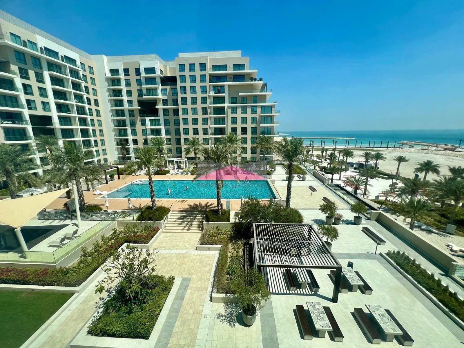 BEACH ACCESS - WRAP AROUND BALCONY - SEA VIEW