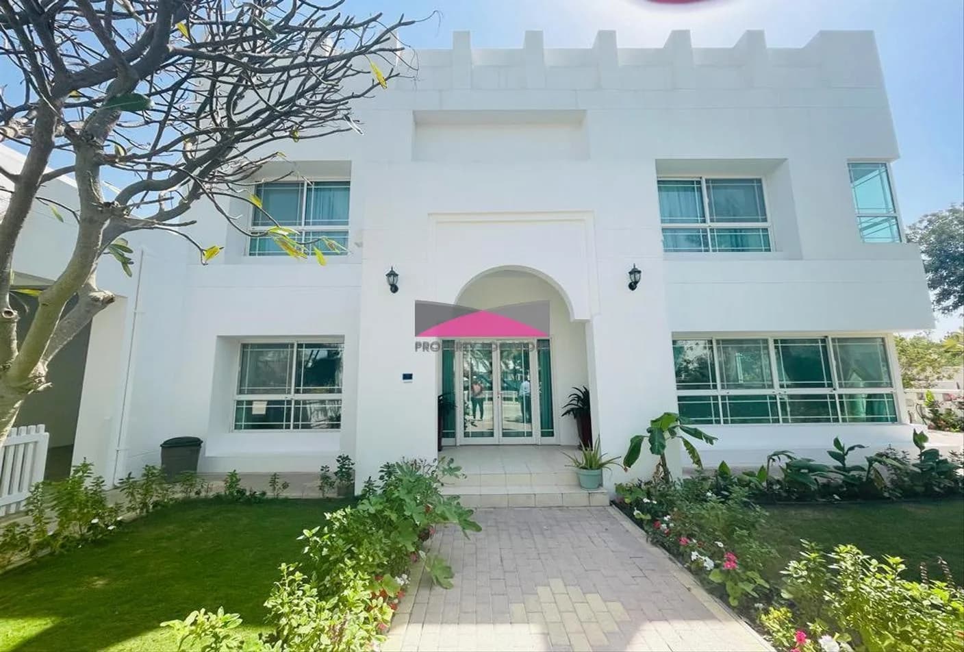 MODERN DOUBLE STORY VILLA/GARDEN/FACILITIES