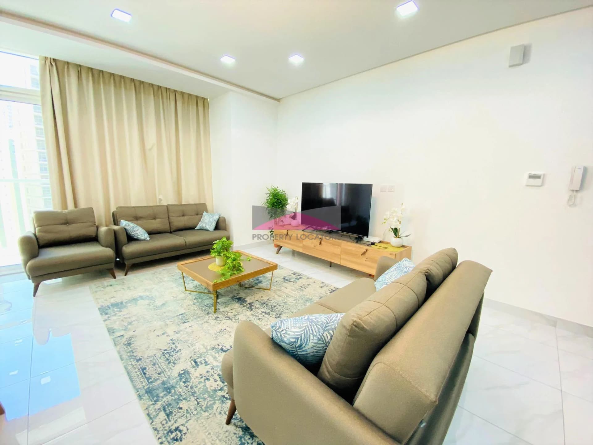 GOOD LOCATION BRIGHT AND MODERN APT W/ BALCONY