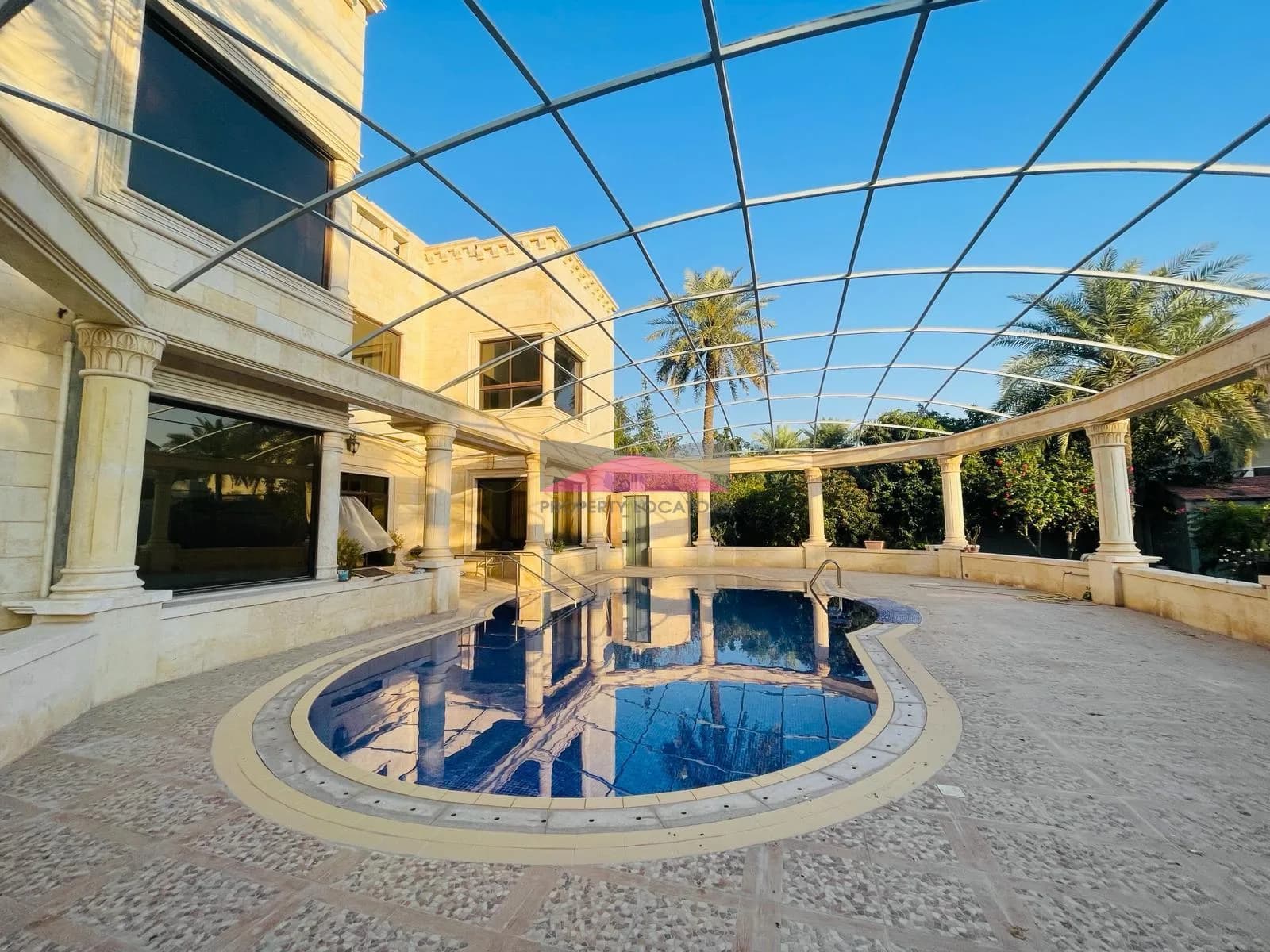 EXQUISITE VILLA║HUGE GARDEN║POOL║ELEVATOR